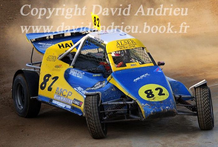 Cliciwch i weld y delwedd faint-llawn